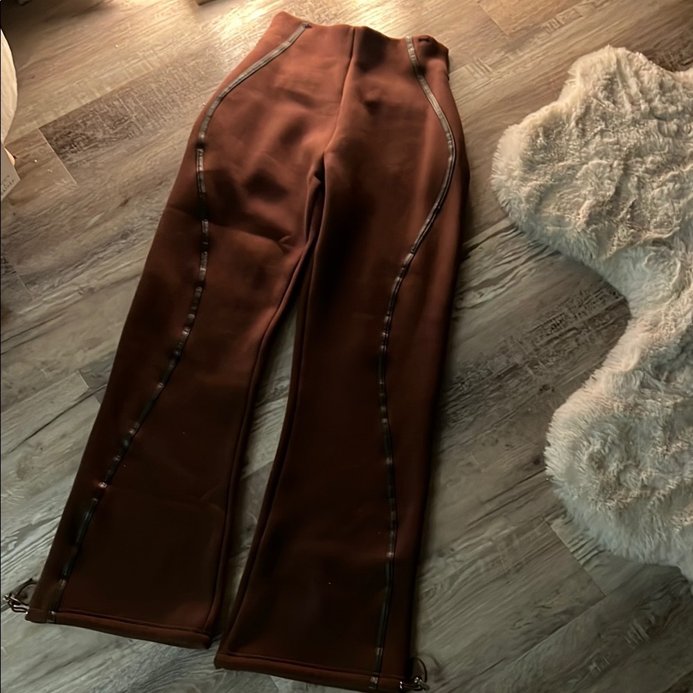 Maniere De Voir Brown Pants with Black Accents